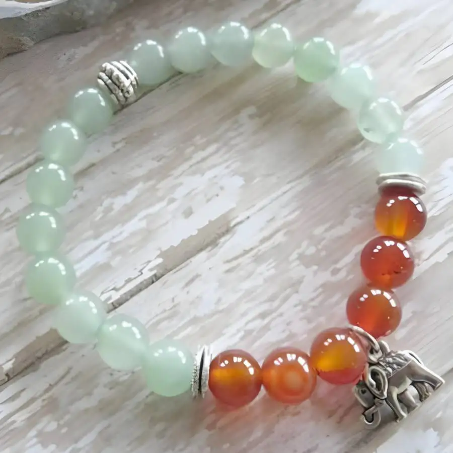 

8mm Green jade Red agate Gemstone Mala Bracelets pendant Sacred Women Chakra Chaplet Yoga zazen Tibetan Buddha elastic Japa Bead
