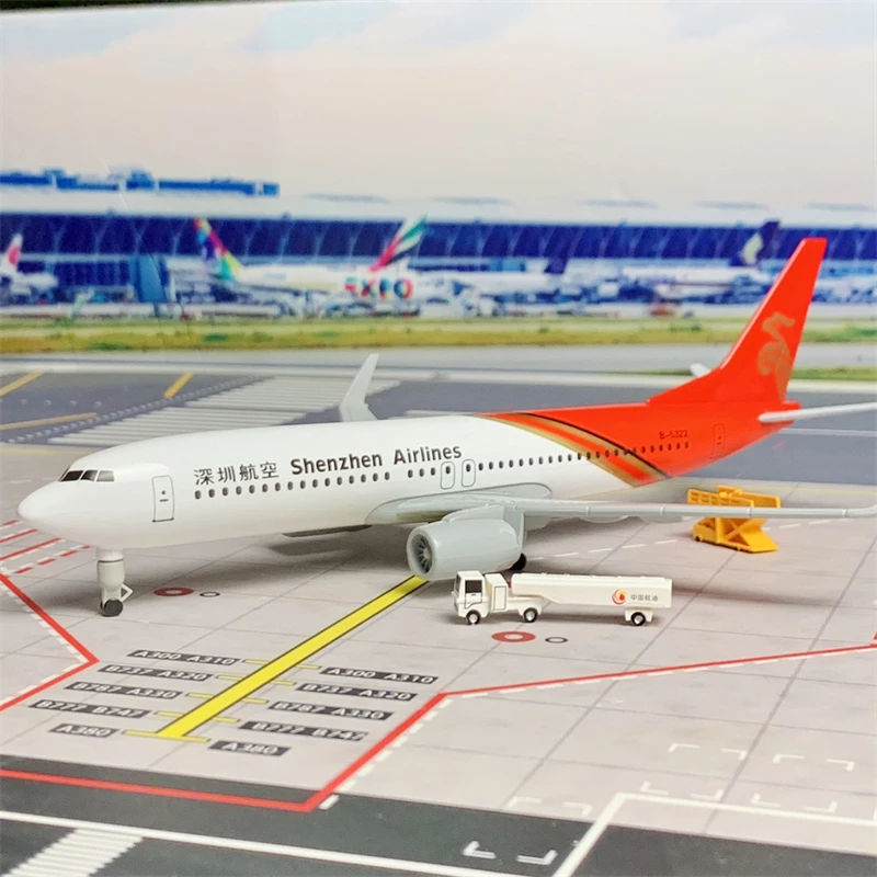 19cm Airbus alloy 320 simulation static aircraft model China Southern Airlines, Boeing 747 777 model