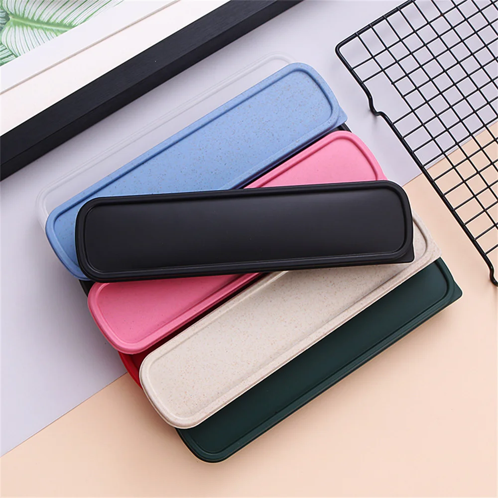 Spoon Box Portable Storage Easy To Clean Portable Clamshell Home Supplies Portable Cutlery Box One-piece Molding Storage Box