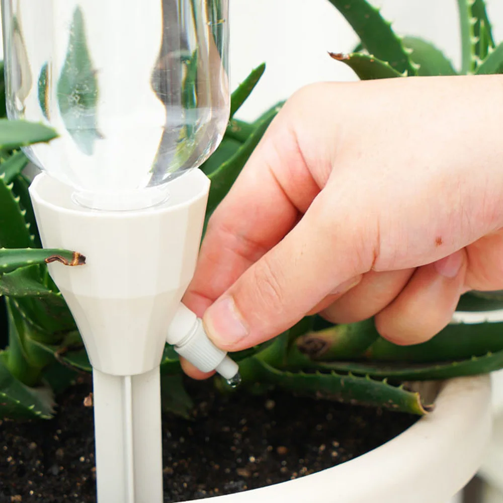 

Garden Supplies Indoor Houseplant Plant Waterer Automatic Drip Spike Plant Waterer Watering Device Irrigation System