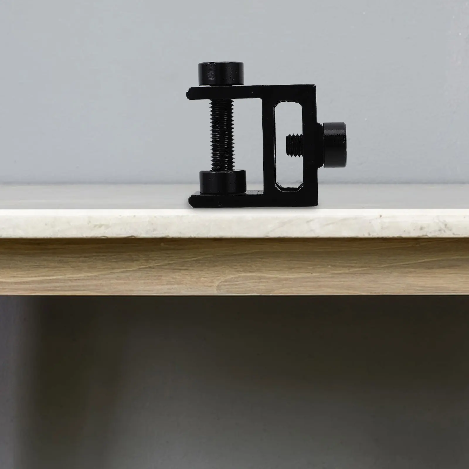 

Aluminum Alloy Table Lamp Bracket Adjustable Desk Light Mount Clamp Camping Lamp Holder Desktop Use Camping Light Bracket