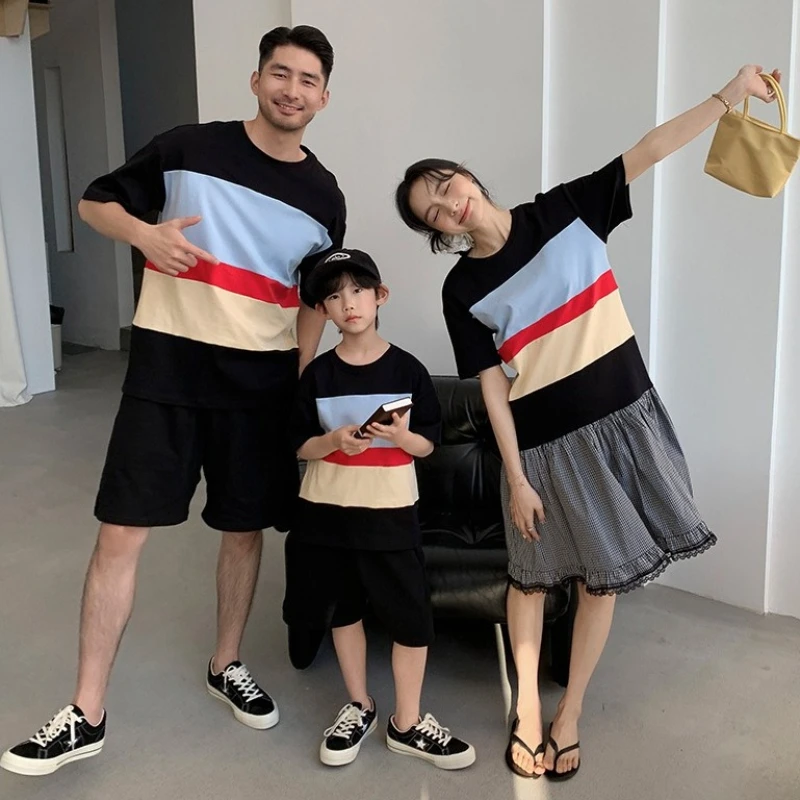 2026 Summer Color Block Striped T-shirt Family Matching 3P Mom Daughter Dress Casual Outfits for Dad Son Kids Daily Photoshoot