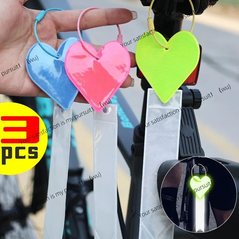 3Colors Love Heart Ribbon Bicycle Reflective Warning High Brightness Multi-functiona Night Reflective Pendant Fashion Decoration