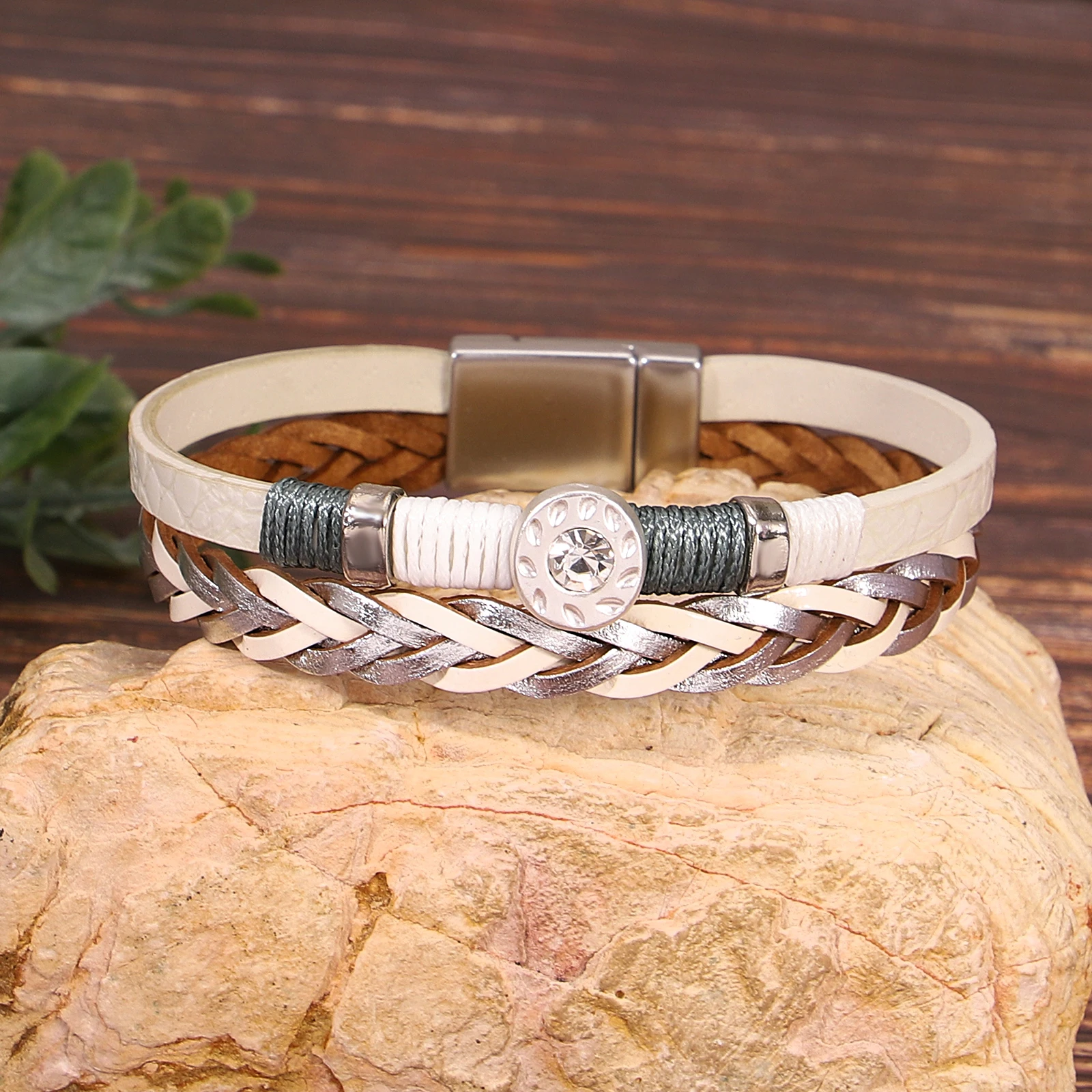 Amorcome Bohemian Irregular Artificial Stone Woven Leather Bracelet Women Multilayer Stackable Winding Bangle Daily Wear Jewelry