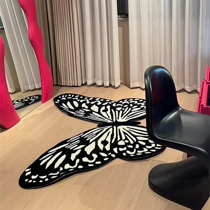 

Bedroom Floor Mat Black White Butterfly Carpet Living Room Bedside Loop Velvet Foot Mats Cloakroom High-end Home Decoration Rug