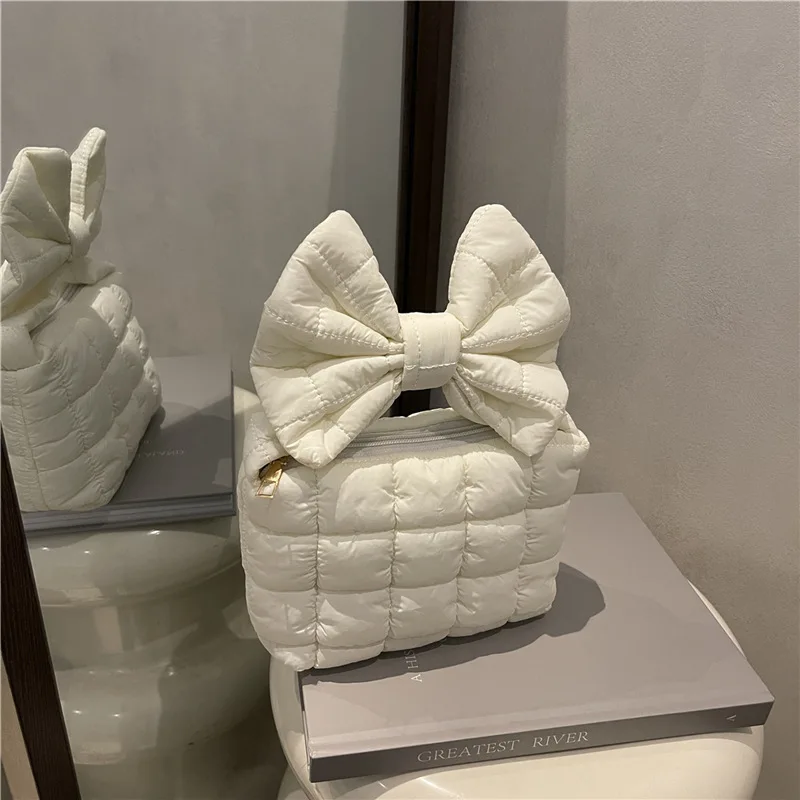 

Autumn Winter New Cotton Clothes Cloud Bag Bow Handheld Design Women's Large Capacity Folded Single Shoulder Small Square Bag