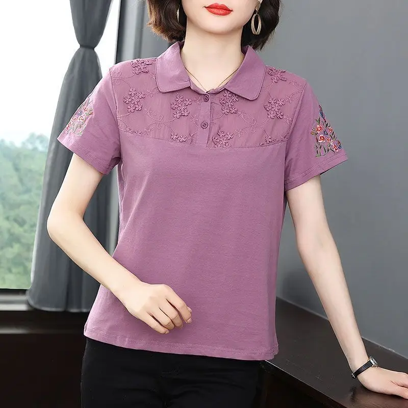 T-Shirt à Manches Courtes et Col Polo pour Femme, Vêtement Décontracté, de Couleur Unie, avec lèvent Brodés, à la Mode, pour Bureau, Été