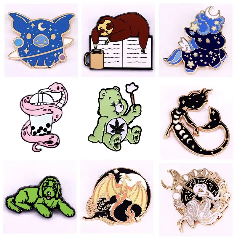 

Interesting Cartoon Animal Metal Enamel Pins Originality Scorpion Snake Lapel Badge Denim Jacket Backpack Brooch Decoration