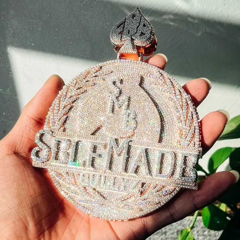 

Ювелирные изделия из стерлингового серебра в стиле хип-хоп, кулон из серебра 925 пробы с бриллиантами из Мозамбика и буквами, модное мужское украшение, возможность индивидуального оформления.