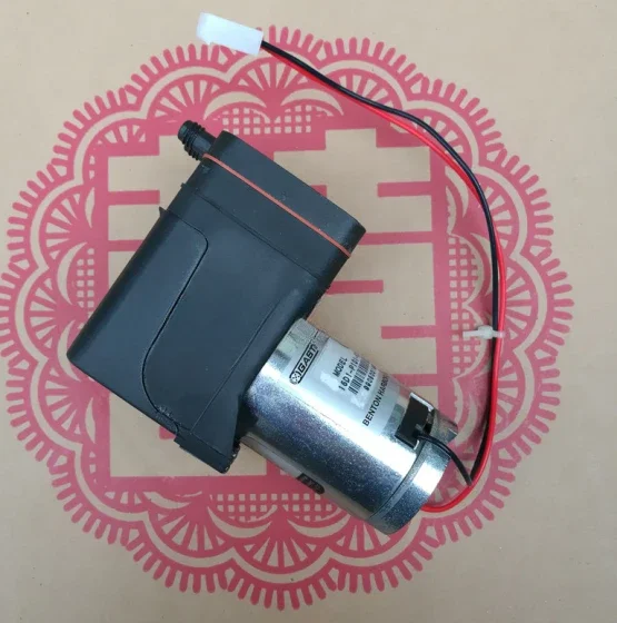 수입 미국 GAST DC 다이어프램 진공 펌프 공기 펌프 15D1-P101-KGB DC 12V