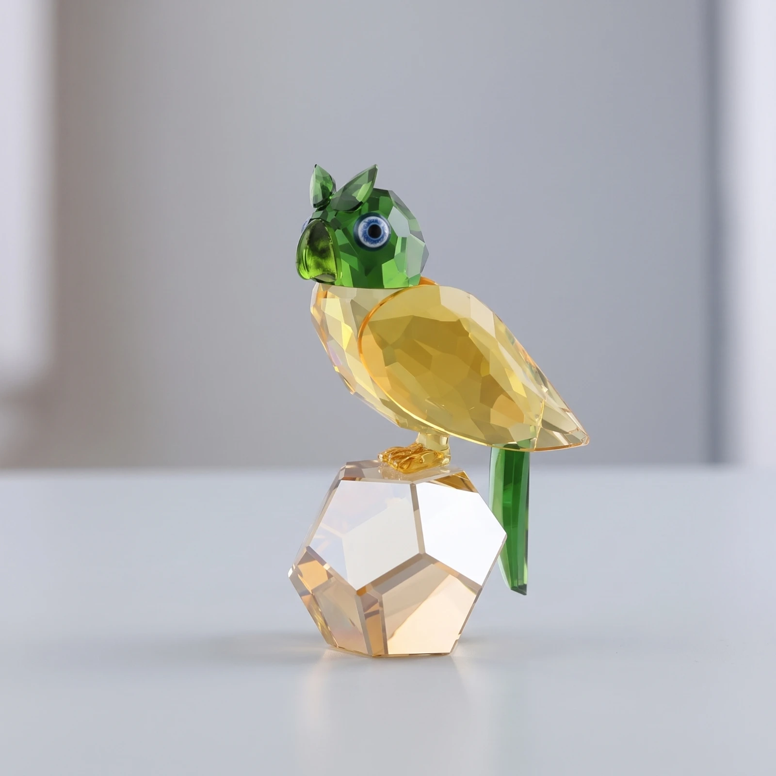 Faceted Crystal Owl Figurine Modern Crystal-style Ornament Small Owl Statue Decor for Desk Display view 4