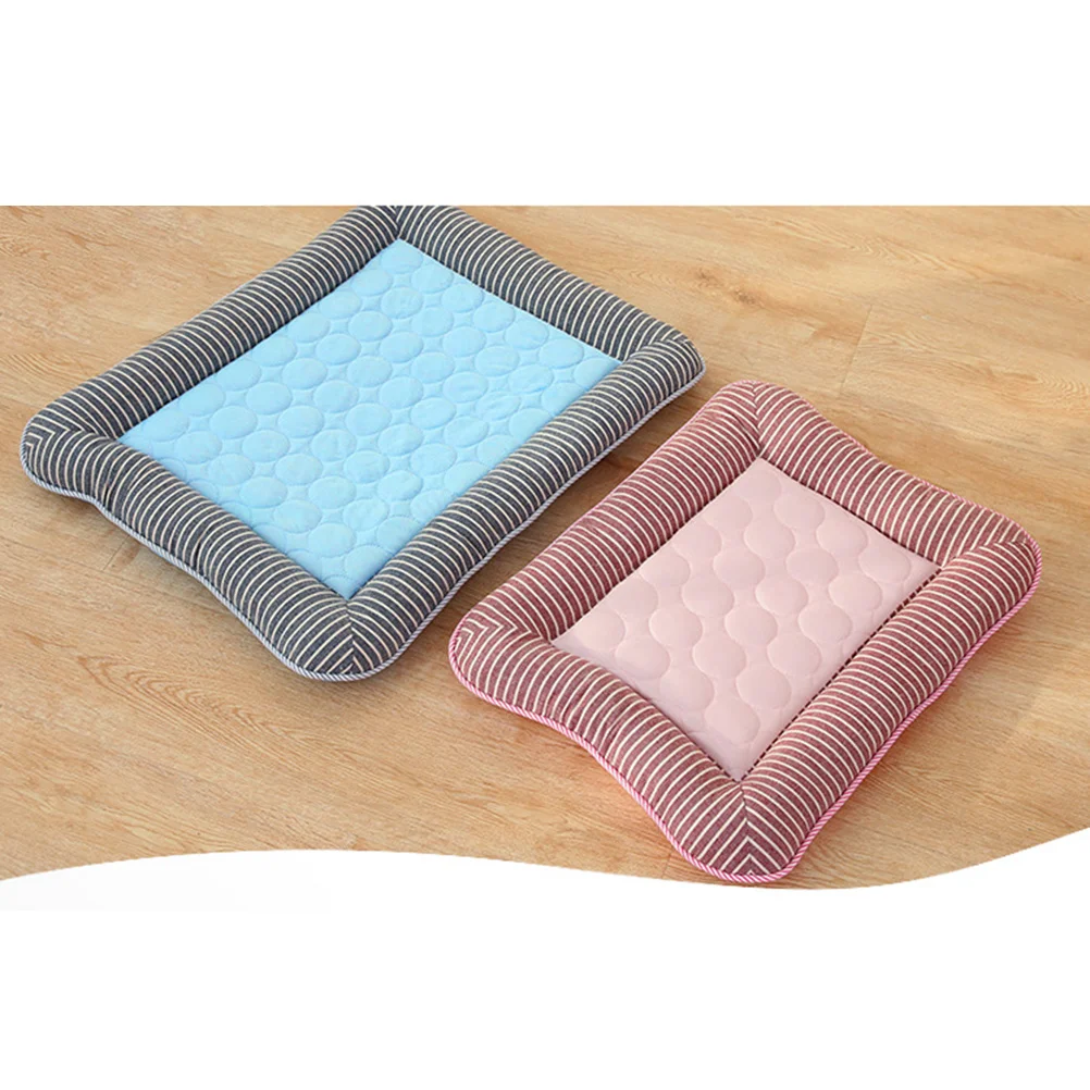 

1Pcs Silk Cooling Mat Summer Non Slip Pet Mat Dog Cat Sleeping Pad Car Sofa Bed Multipurpose Pet Cooling Pads Summer