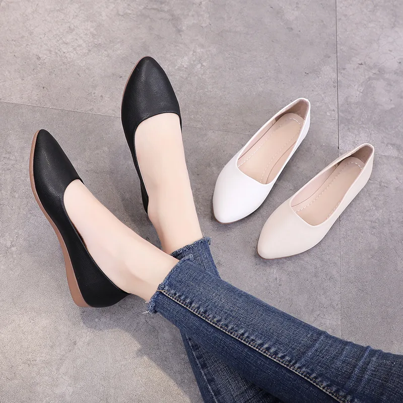 Shallow Mouth Soft Casual Woman Shoe Female Footwear Modis All-Match Slip-on Pointed Toe Dress Moccasin 2024 New Slip On Flat PU