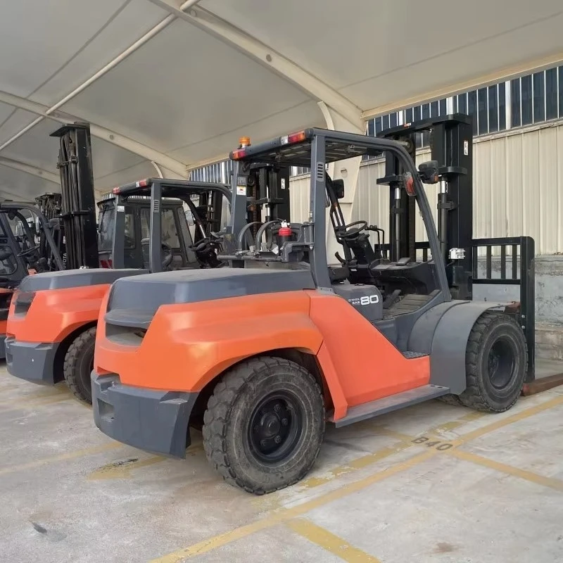 Japan Second-Hand Toyot 8F80 Forklift 8Ton Power Strong Solid Tire Forklift for Sale