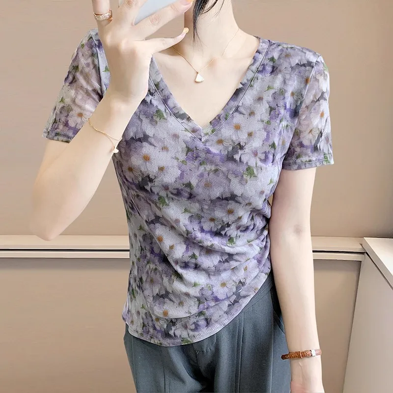 

High Quality V-neck Summer Women's T-shirt Fashion Flower Print Short Sleeved Mesh Top Female Casual Tees Clothing