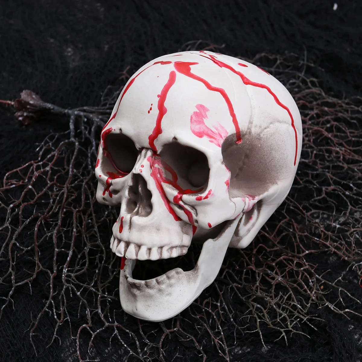 

Halloween Skull Decor Horror Novelty Comedy Human Prop Resin Skull Head Ornament ( Skull Head)