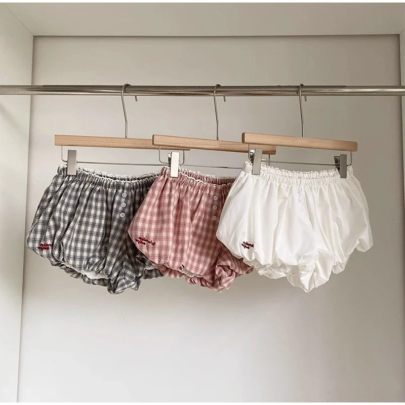 

Summer Women's Plaid Flower Bud Shorts New Design Bubble Shorts With Inner Flower Bud Elastic Waist Look Youthful Casual Shorts