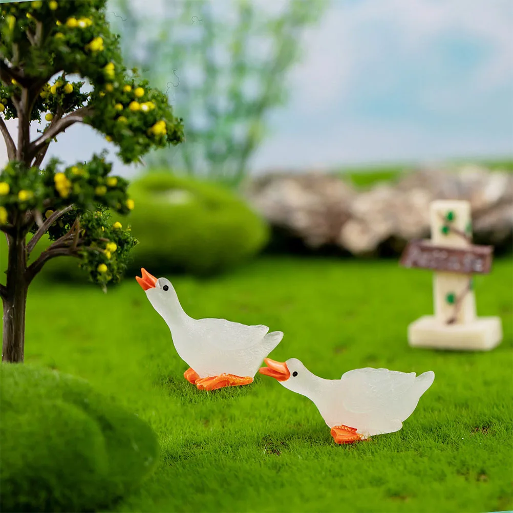6pcs Night Glow Mini Swan Decorations Resin Figurines Luminous Swan Statues Bonsai Ornaments Stress Relief Toys