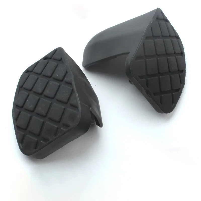 2PCS  Brake Clutch Foot Pedal Pad Covers  For Magotan Sagitar Tiguan Mingrui Haorui Lingdu Suitable Models Q3  05  A4 A6