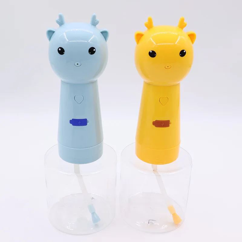 New Pet Products Deer Foaming Machine Cat and Dog Products Pet Bathing Smart Bath Bubble Machine Household Foam Watering Can view 4