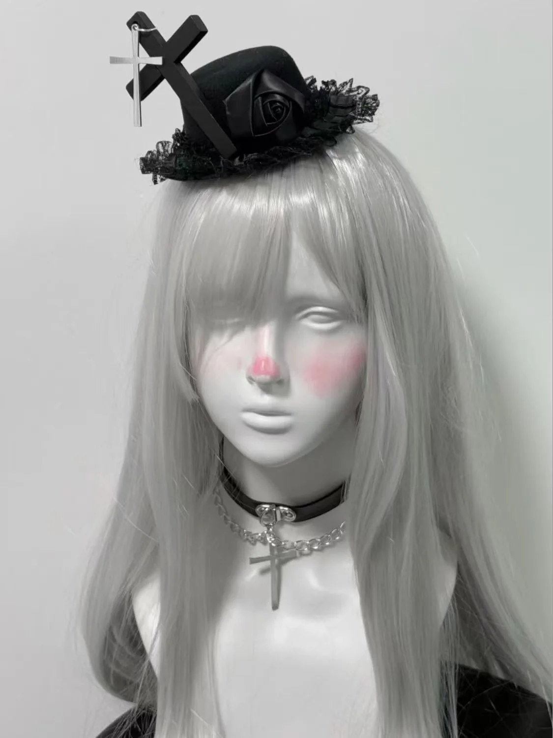 女の子のためのゴシックレースリボンヘッドドレス、コスプレロリータのためのローズクロスシルクハットダークワイルドの帽子、ハロウィーンのためのヴィンテージロイヤルヘッドピース