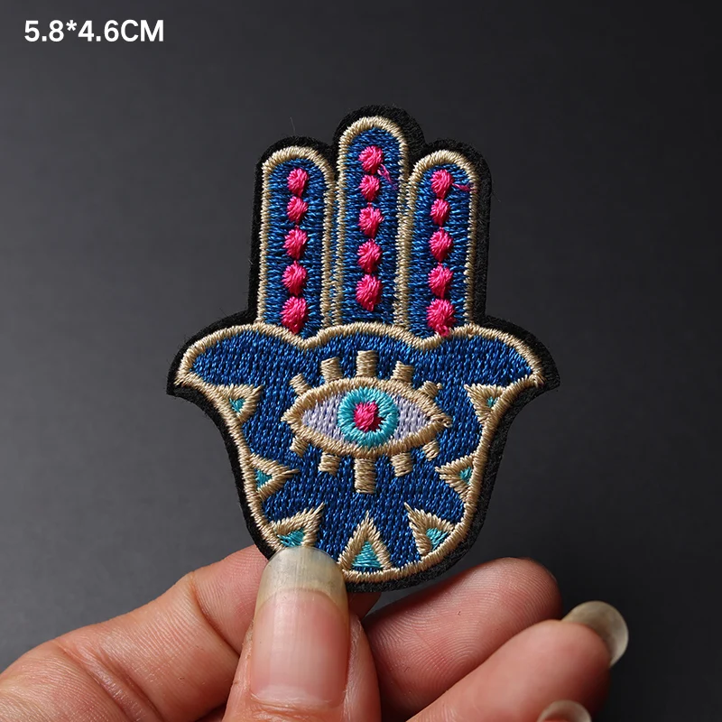 Yoga palm size: 5.8x4.6cm Cloth Patches Embroidered Applique Sewing Label Clothes Stickers Apparel Patch