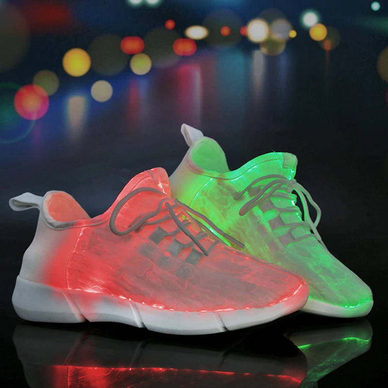 Casual Schuhe Männer Frauen Kinder Jungen Mädchen Kinder Turnschuhe 2022 Sport Fashion Marke Schuhe Lightweigth Glowing Licht Led Stiefel