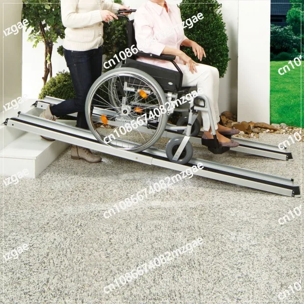Portable aluminum ramp, wheelchair climbing artifact, retractable aluminum