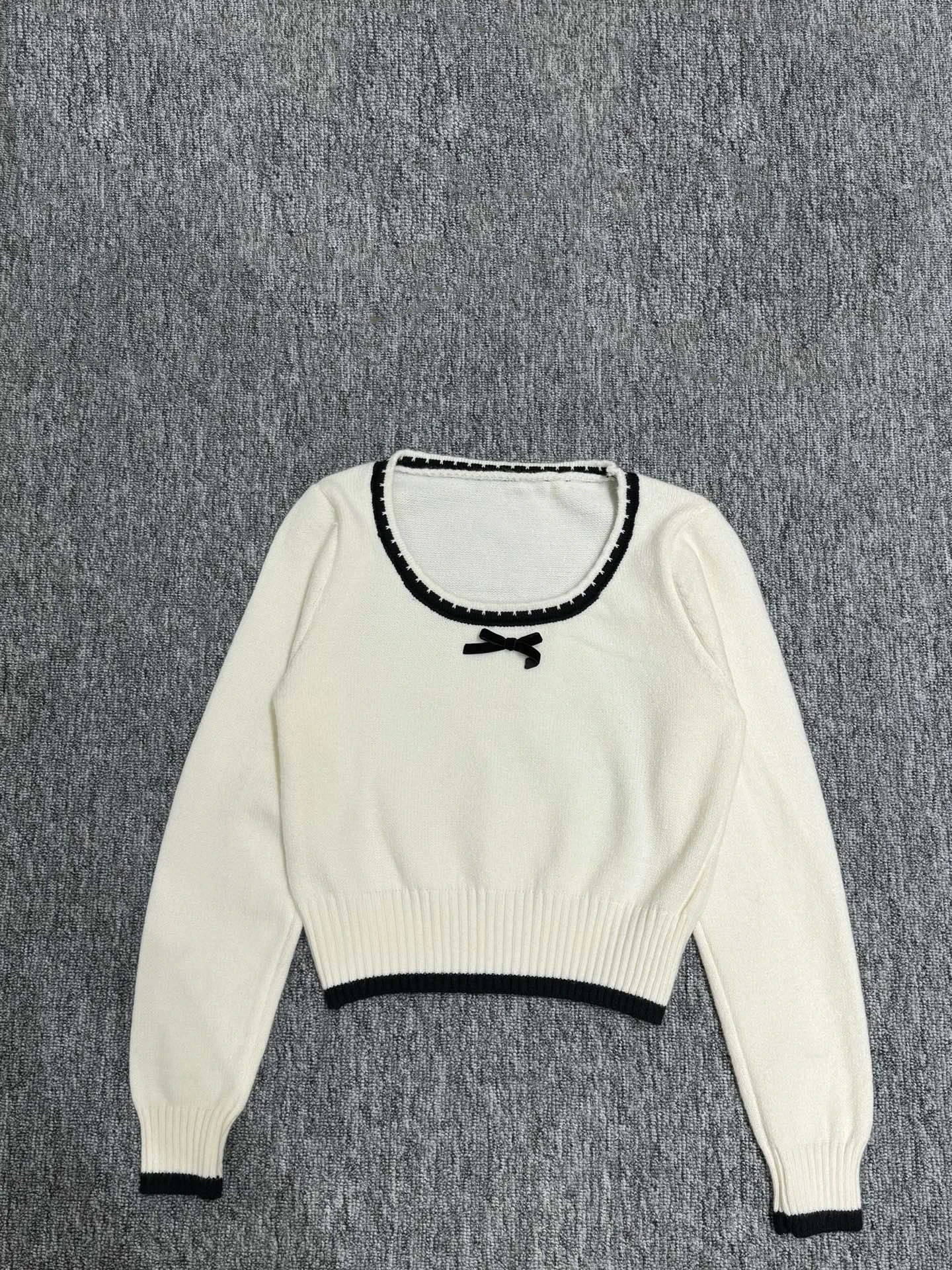 

Knitted Autumn Winter New 3D Bow Long Sleeve Round Neck Loose Sweater Women Casual Soft Lazy Style Pullovers Tops F692