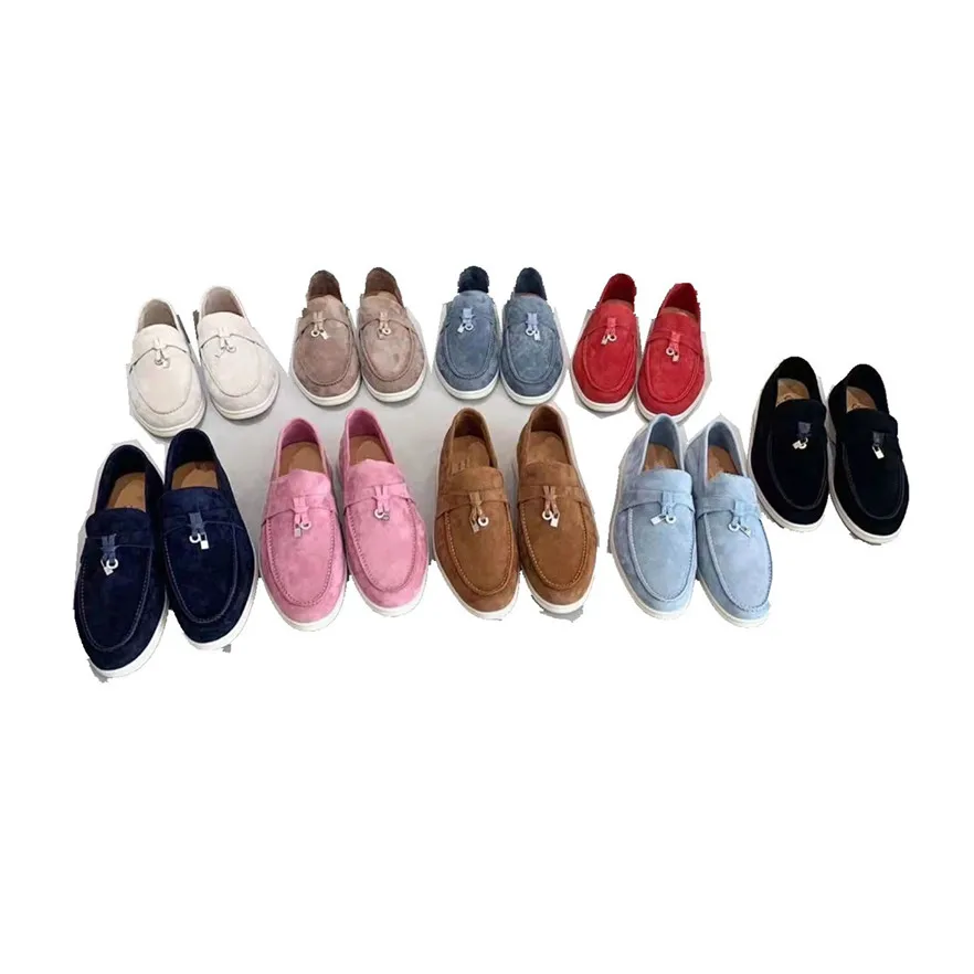 High Quality Moccasines Suede Leather Man Walk Shoes Women Spring Autumn Fashion Causale Metal Pendant Flat Lazy women Loafers