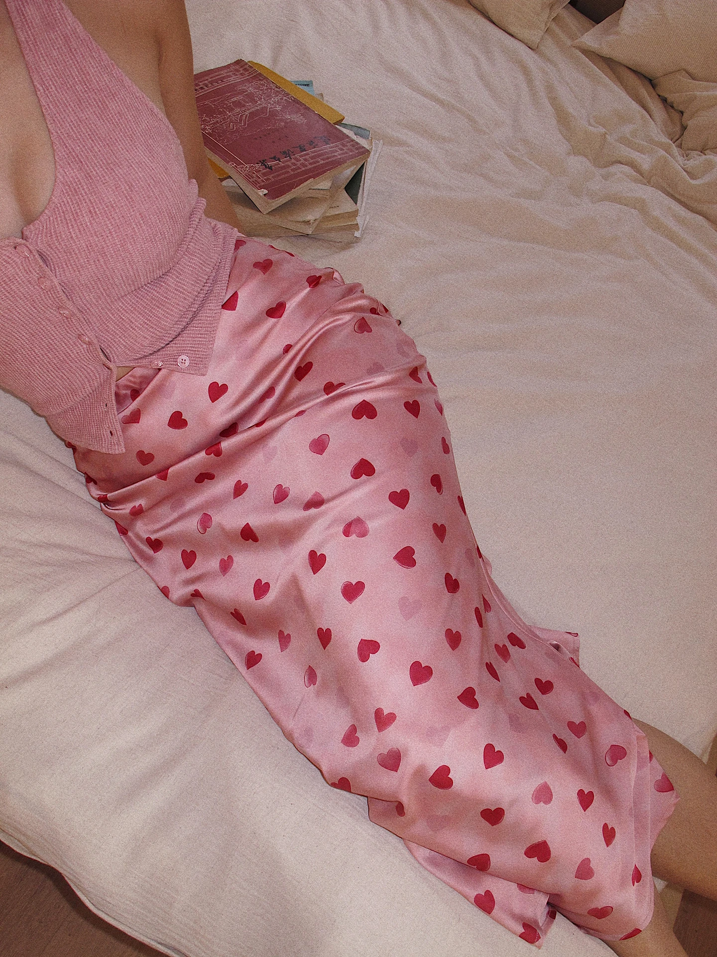 

Printed Satin Fi Tail Skirt Women's Mid-Length Slimming f Skirt Sexy Sle Heart Print Soft Glossy Polyester Fabric