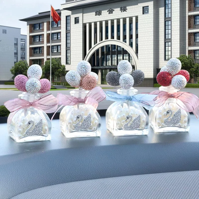 Empty Auto Perfume Bottle Diamond Balloon Car Decoration Essential Oil Container Car-styling Air Freshener Glass Perfume Bottle