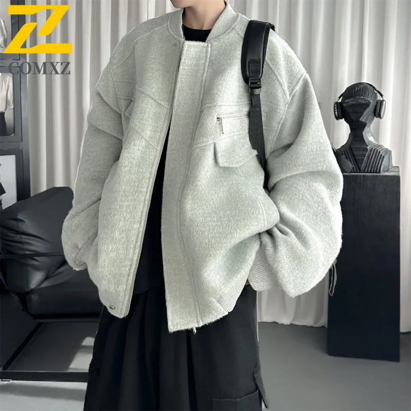 

Мужская куртка COMXZ 2025, многофункциональное легкое пальто на молнии для приключений на открытом воздухе, прочная осенняя одежда премиум-класса с воротником-стойкой