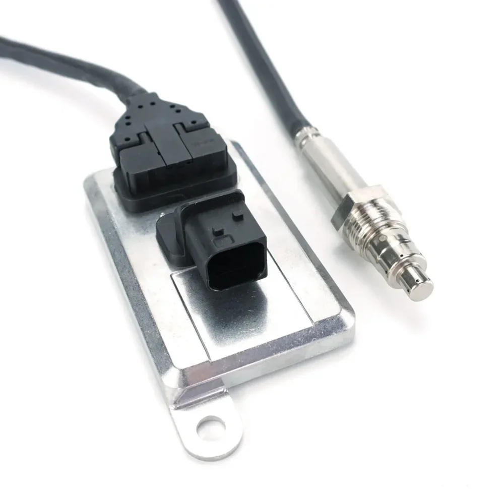 

New 5WK96722B Nitrogen Oxide Sensor 154080017 High Quality Nitrogen Sensor Application Truck Parts Nox Sensor