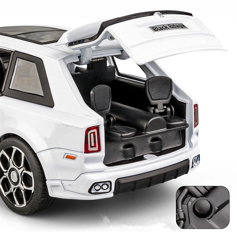 1:32 Rolls Royce Cullinan SUV Alloy Luxy Car Model Diecast Metal Toy Car Vehicles Model Simulation Sound and Light Children Gift