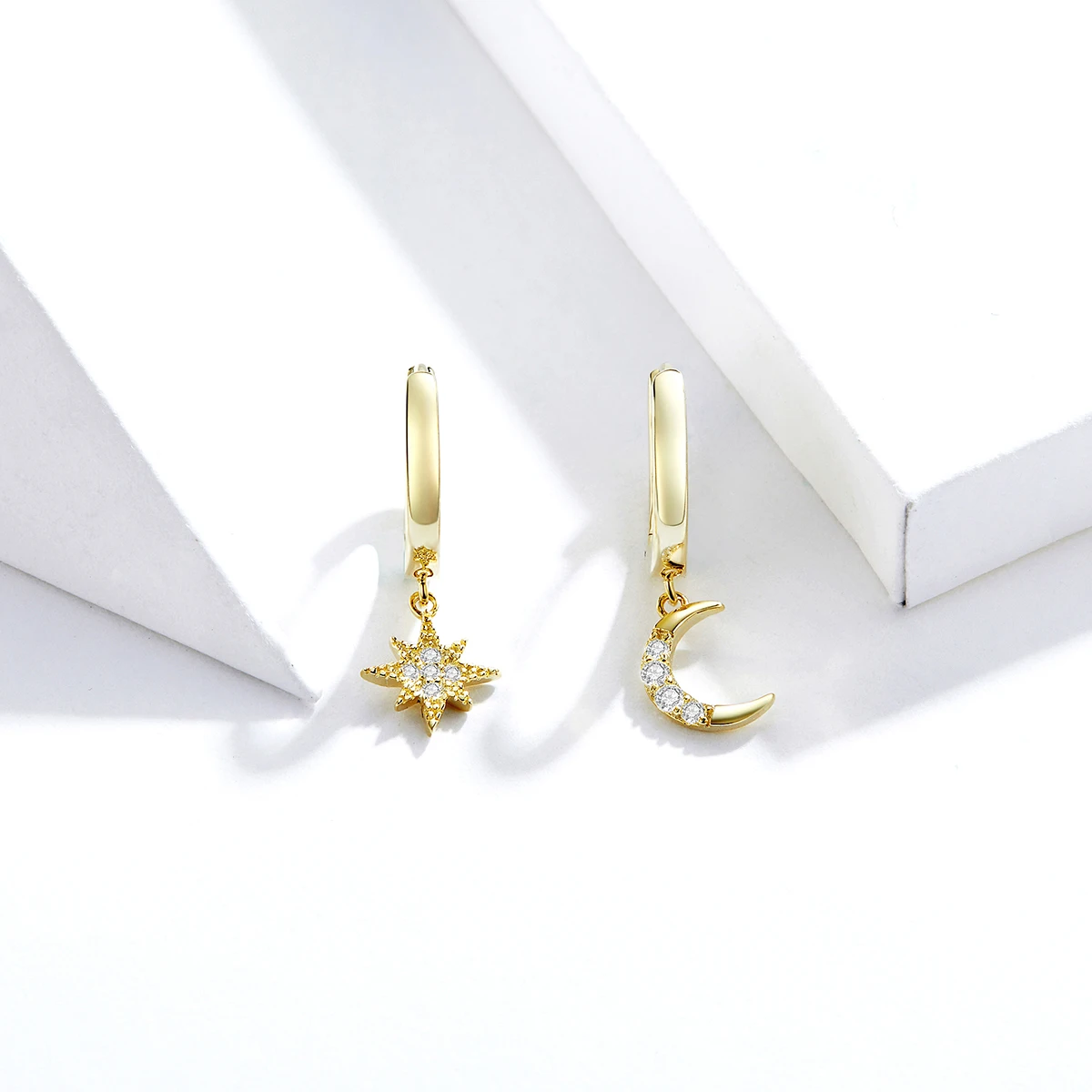 

S925 Star Moon Earrings Temperament 925 Sterling Silver anti-allergy Gold Plated Drop Earring