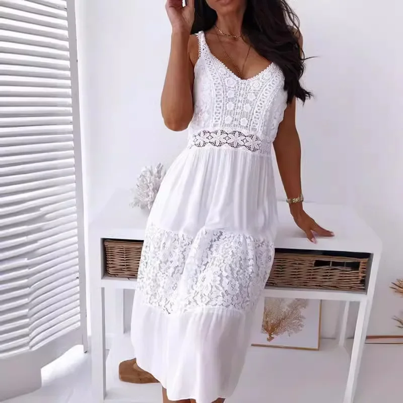Abito da donna sexy con scollo a V senza schienale in pizzo bianco con giunture e cinturino per spaghetti Nuovo abito estivo Boho casual da spiaggia senza maniche