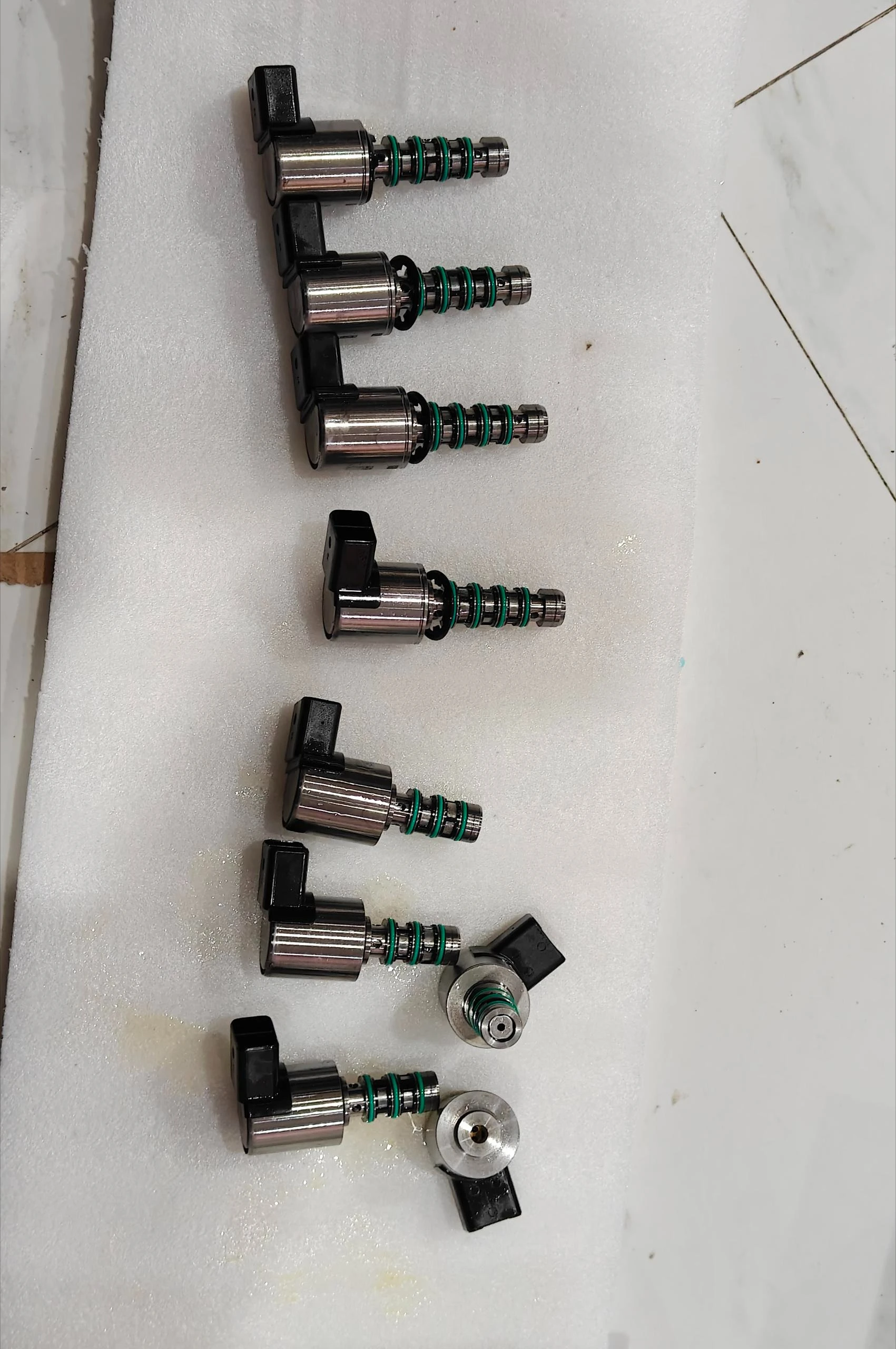 Transmission Valve … - image