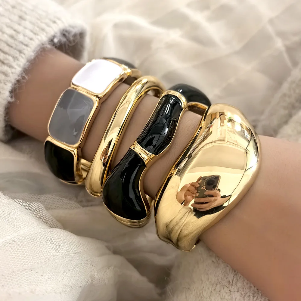 Fashion Irregular Enamel Dripping Oil Cuff Bangles Hip Hop Geometric Gold Color Metal Wide Bracelets For Women Aesthetic Jewelry