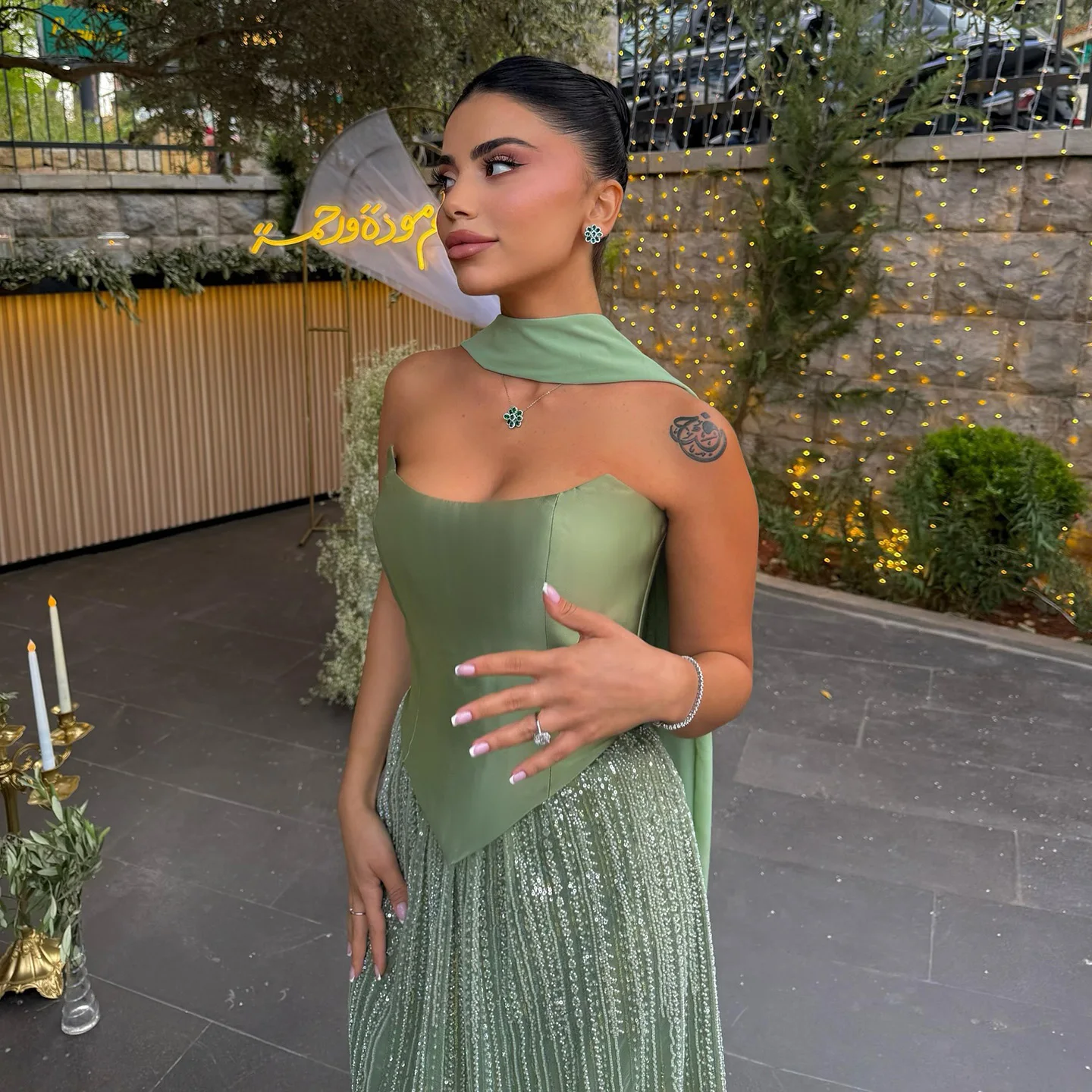 

Шарон Саид Sage Green Роскошное вечернее платье из бисера с шарфом Арабские элегантные атласные вечерние платья для выпускного вечера для женщин SS639 по индивидуальному заказу