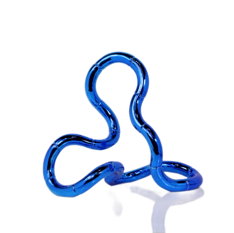 Modern Simple Light Luxury Decoration Mobius Circular Curve Living Room Abstract Geometric Decoration