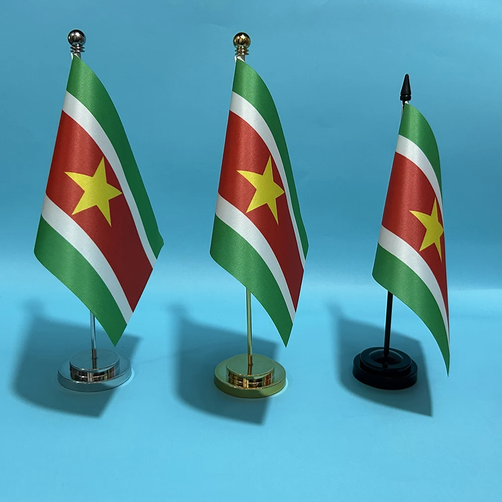SKY FLAG Office Desk Flag Of Suriname flag 14x21cm polyester