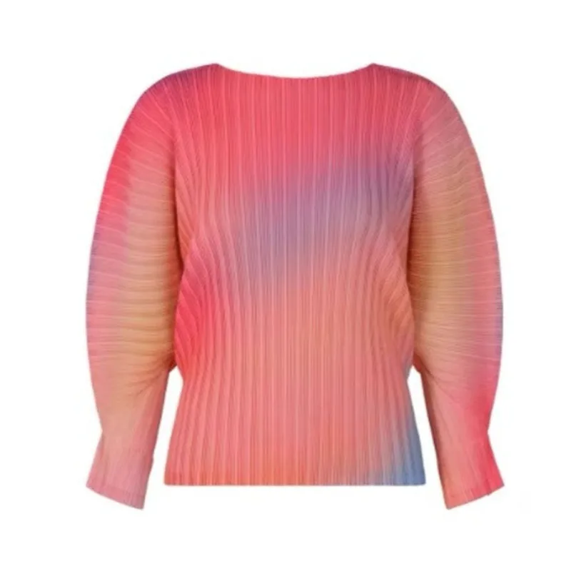 

Футболка Miyake с плиссировкой и градиентным цветом, летняя новинка 2026 года, с круглым вырезом, рукавами «летучая мышь», простой свободный эластичный женский топ с плиссировкой