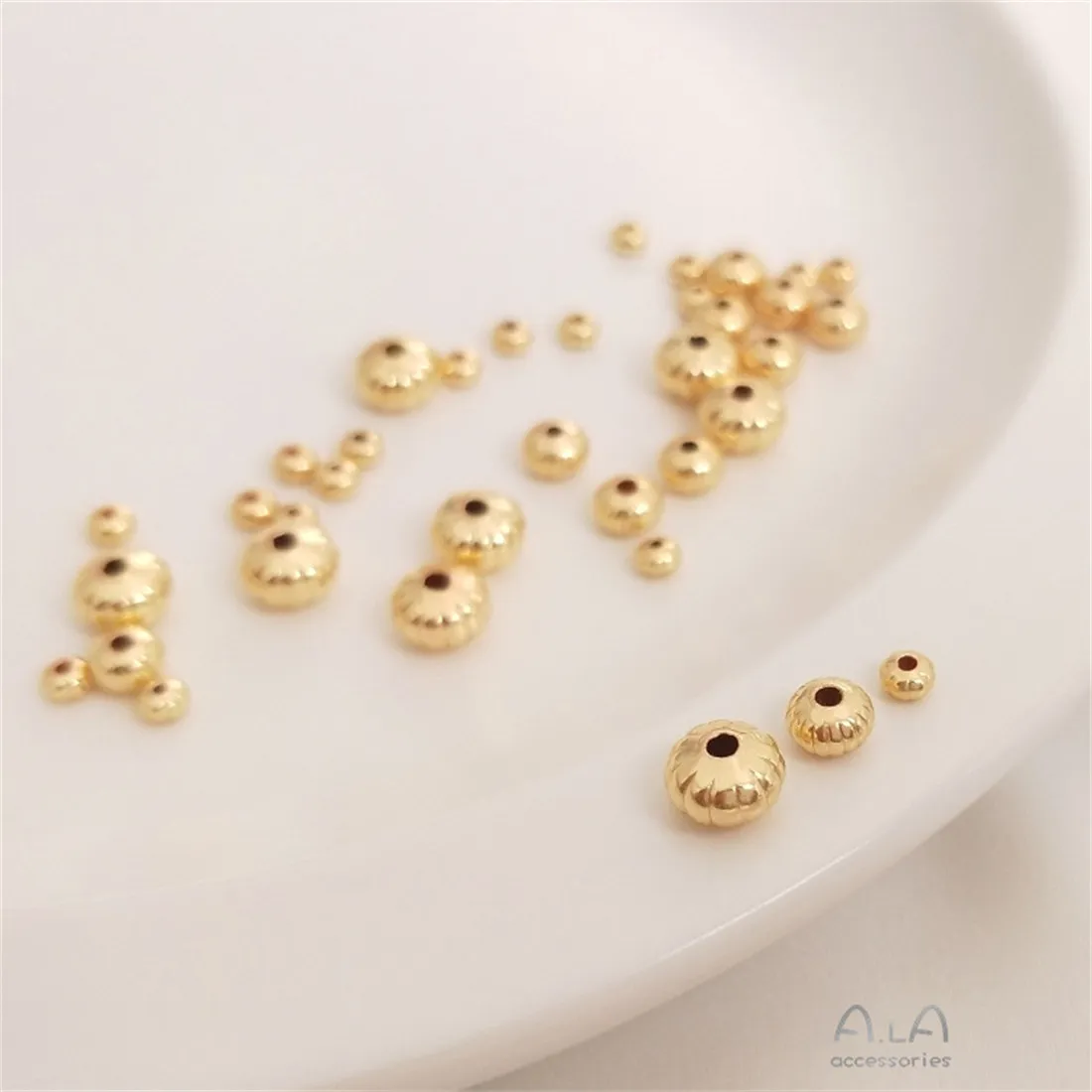 Dainty Gold Plated Flat Pumpkin Melon Pattern Loose Spacer Beads Handmade Supplies For DIY Headwear Jewelry Accessories