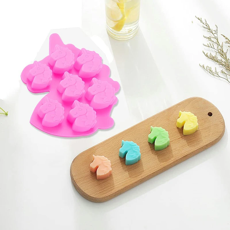 Unicorn Head Silicone Mold For Chocolate Hard Candy Jummy Ice Cube Cupcake Topper Jello Soap Bath Bomb Cake Baking Tool Crayon