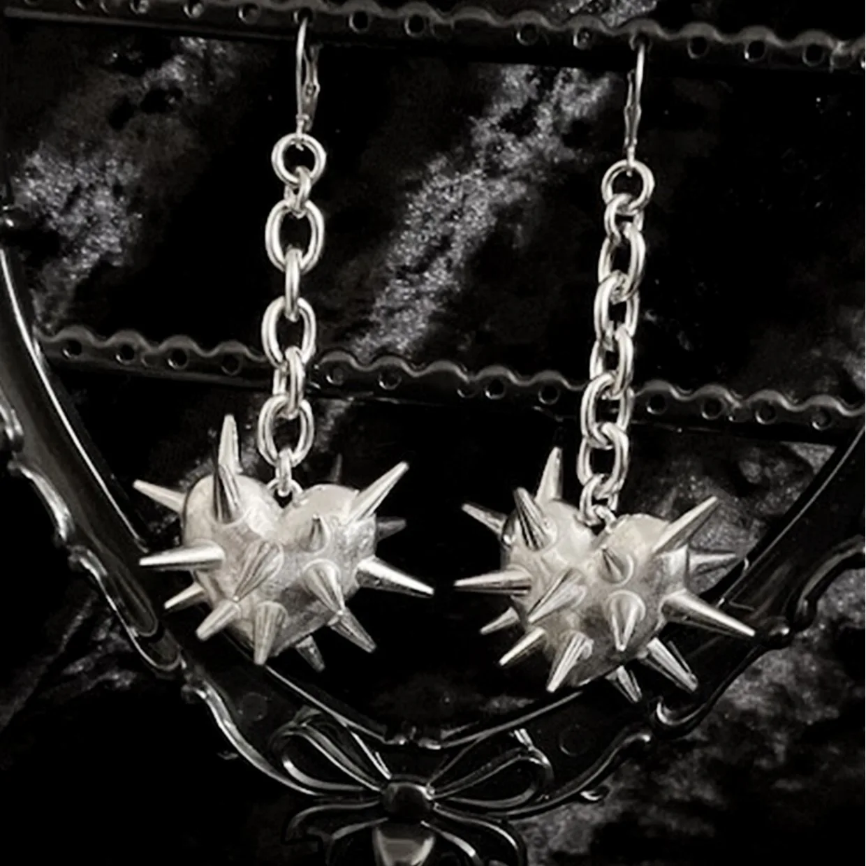 Metal Octagonal Star STAR Earrings Trendy Brand for Men and Women Couples EARRING