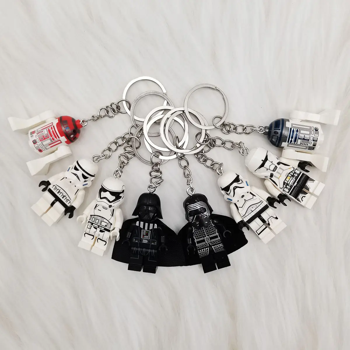 Hasbro Star Wars Key Ring Creative Model Key Chain Plastic Pendant Key Chain School Bag Pendant Accessories Fashion Kids Gifts