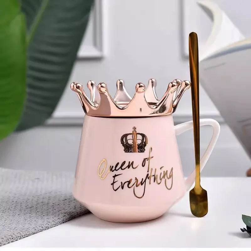 Crown Theme Milk / Coffee Mugs Cartoon MultiColor Mugs tea Cup Kitchen Tool Gift X-Mas Gift W3206