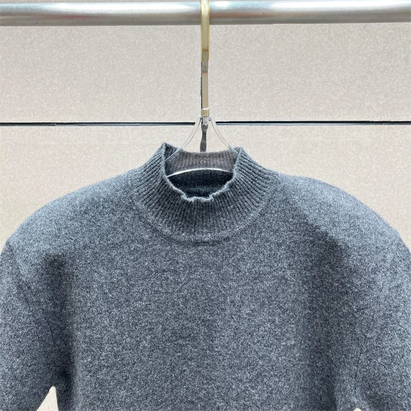 Damski sweter Nowy elastyczny, dzianinowy, dopasowany krótki rękaw, idealny na zimę 2025, 100% wełna, golf, damski pulower z golfem.