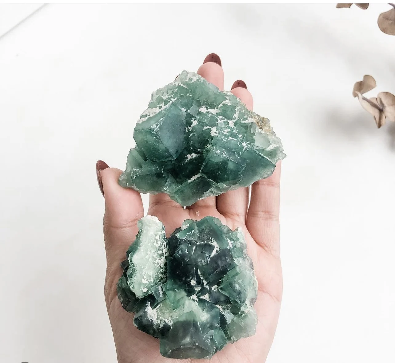 200-300g Natural Green Fluorite Mineral Crystal Specimen Cluster Energy Healing Stone Decoration